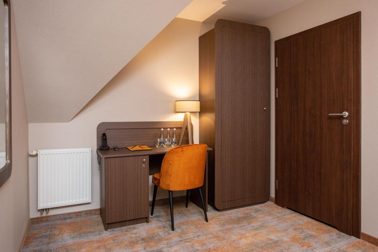 Hotel Styl 70 Pszczyna Luaran gambar
