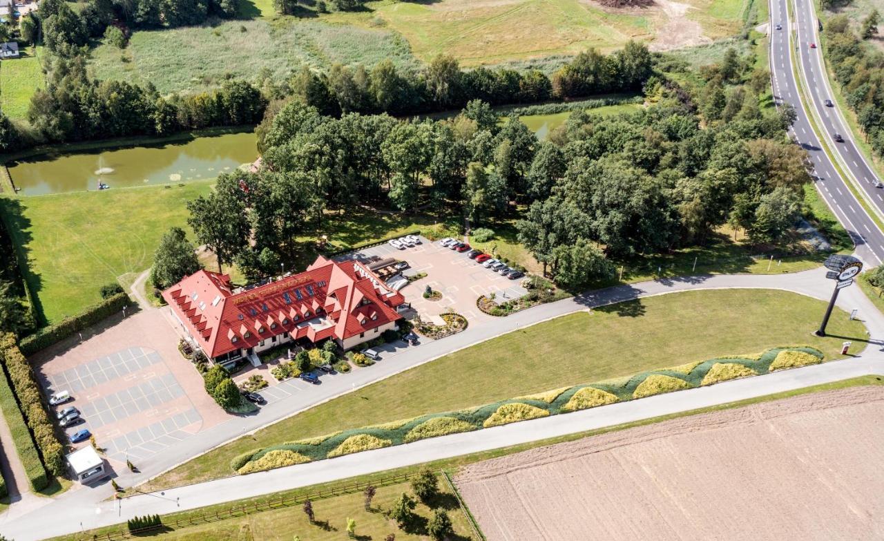 Hotel Styl 70 Pszczyna Luaran gambar