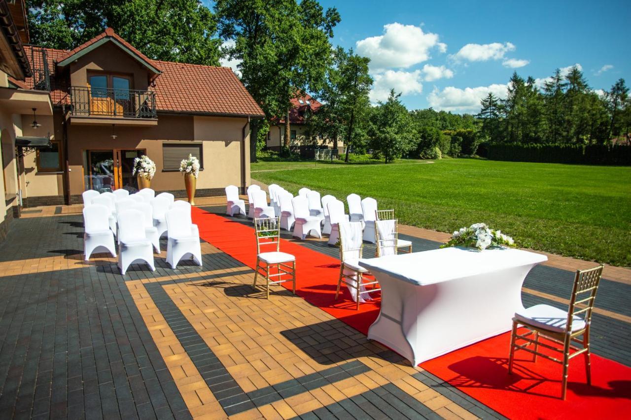 Hotel Styl 70 Pszczyna Luaran gambar